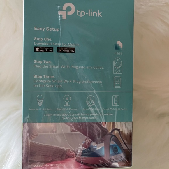 Smart WiFi Plug. Works with Amazon Alexa - Picture 2 of 4